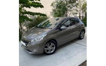 Peugeot 208 Fleury-les-Aubrais