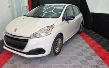 Peugeot 208 Meyreuil