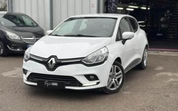 Renault clio Saint-Cannat