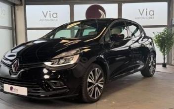 Renault clio Saint-Maximin