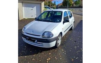 Renault clio ii Saint-Jean-de-Boiseau