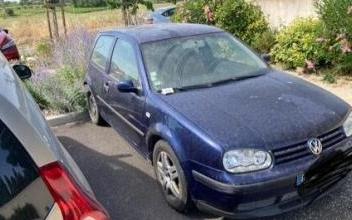 Volkswagen golf Cabrières