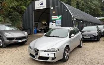 Alfa-romeo 147 Sathonay-Camp