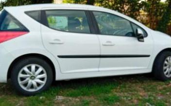 Peugeot 207 sw Saint-Hilaire-du-Bois