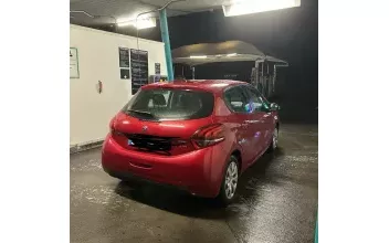 Peugeot 208 Lille