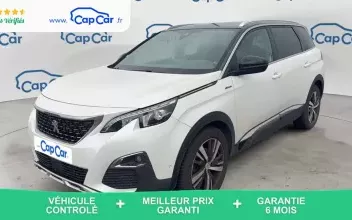 Peugeot 5008 Paris