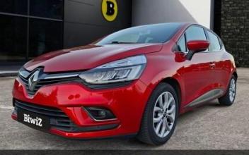 Renault clio Saint-Maximin-la-Sainte-Baume