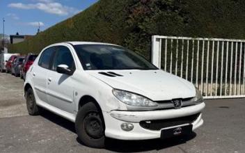 Peugeot 206 Granges-les-Beaumont