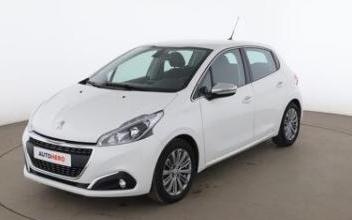 Peugeot 208 Issy-les-Moulineaux