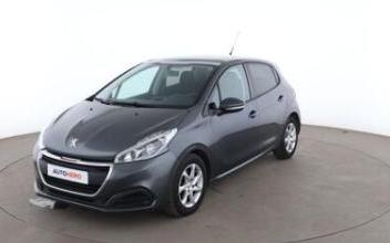 Peugeot 208 Issy-les-Moulineaux