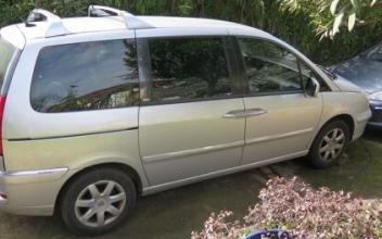 Peugeot 807 Auribeau-sur-Siagne