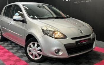 Renault Clio Lesménils