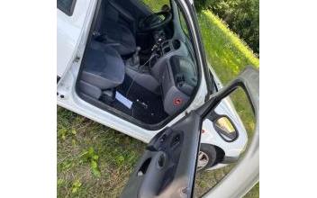 Renault clio ii Chéroy