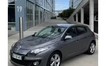 Renault Megane Saint-Julien-en-Genevois