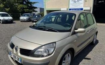 Renault scenic Villeneuve-la-Guyard