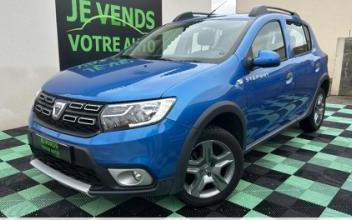 Dacia sandero Villeneuve-Tolosane
