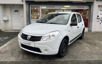 Dacia sandero Saint-Barthélemy-d'Anjou
