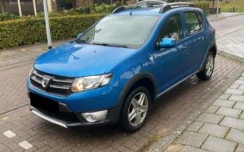 Dacia sandero Salaise-sur-Sanne