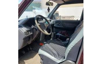Voiture occasion Mitsubishi pajero Cercy-la-Tour