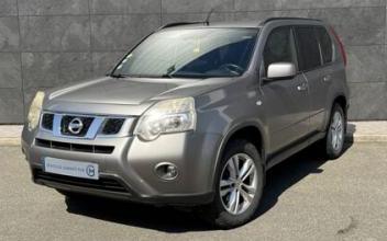 Nissan x trail Coignières