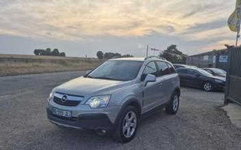 Opel antara Magny-en-Vexin