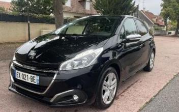Peugeot 208 Poissy