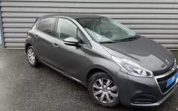 Peugeot 208 Saint-Jean-d'Illac