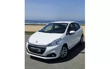 Peugeot 208 Pommerit-Jaudy