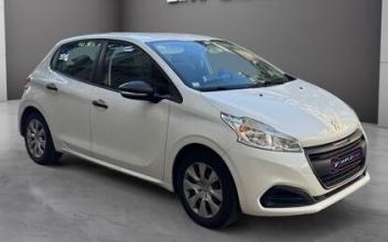 Peugeot 208 Paris
