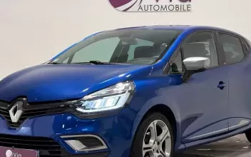 Renault Clio Petite-Forêt