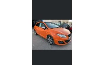 Seat ibiza La-Fare-les-Oliviers