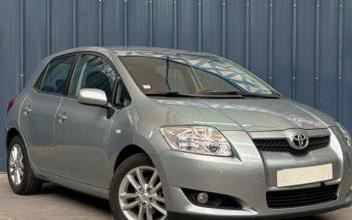 Toyota Auris Halluin