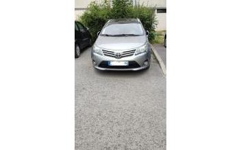 Toyota avensis Reims