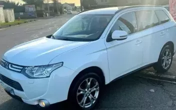 Mitsubishi Outlander Coignières