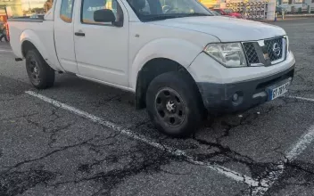 Nissan Navara Saint-Louis