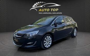 Opel Astra Pantin