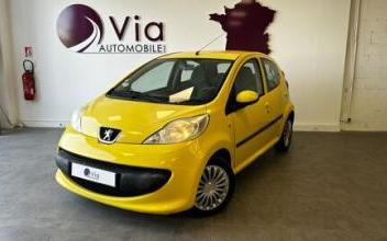 Peugeot 107 Montigny-le-Bretonneux