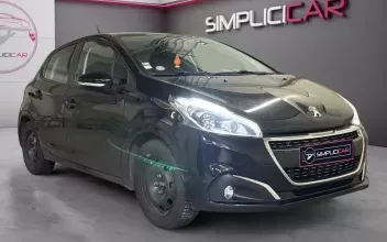 Peugeot 208 Houssen