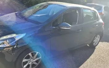 Peugeot 208 Courtry