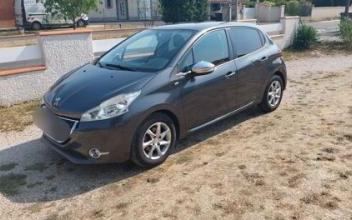 Peugeot 208 Carbonne