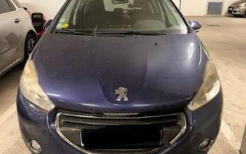 Peugeot 208 Paris