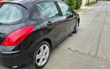 Peugeot 308 Puisieux