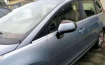 Peugeot 5008 Saint-Pierre-de-Plesguen