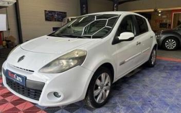 Renault clio Artigues-près-Bordeaux