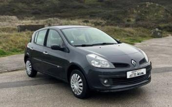 Renault Clio Outreau
