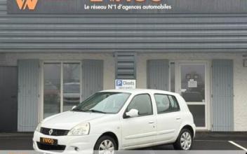Renault clio Saintes