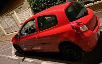 Renault clio iii Bron