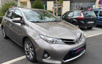 Toyota auris Brou-sur-Chantereine