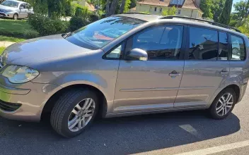 Volkswagen Touran La-Celle-Saint-Cloud