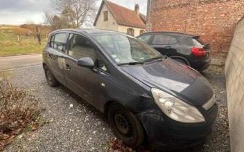 Opel corsa Eaucourt-sur-Somme